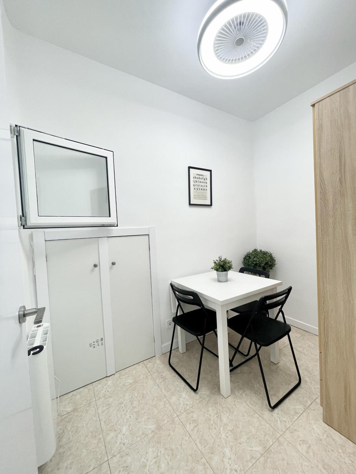 Apartamento 1 Vallecas Sll5 *